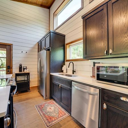 Tree-Lined Broken Bow Studio With Private Hot Tub! Extérieur photo
